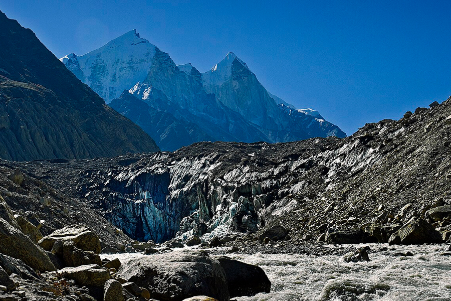 Gaumukh Glacier in Gangotri